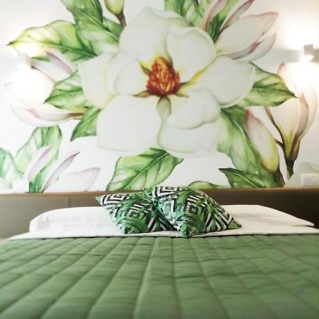 My Monopoli - Casa Dei Fiori "Magnolia" Cala Paradiso ภายนอก รูปภาพ