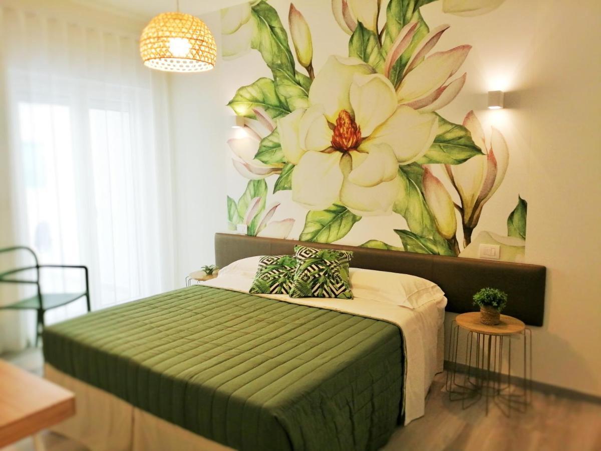 My Monopoli - Casa Dei Fiori "Magnolia" Cala Paradiso ภายนอก รูปภาพ