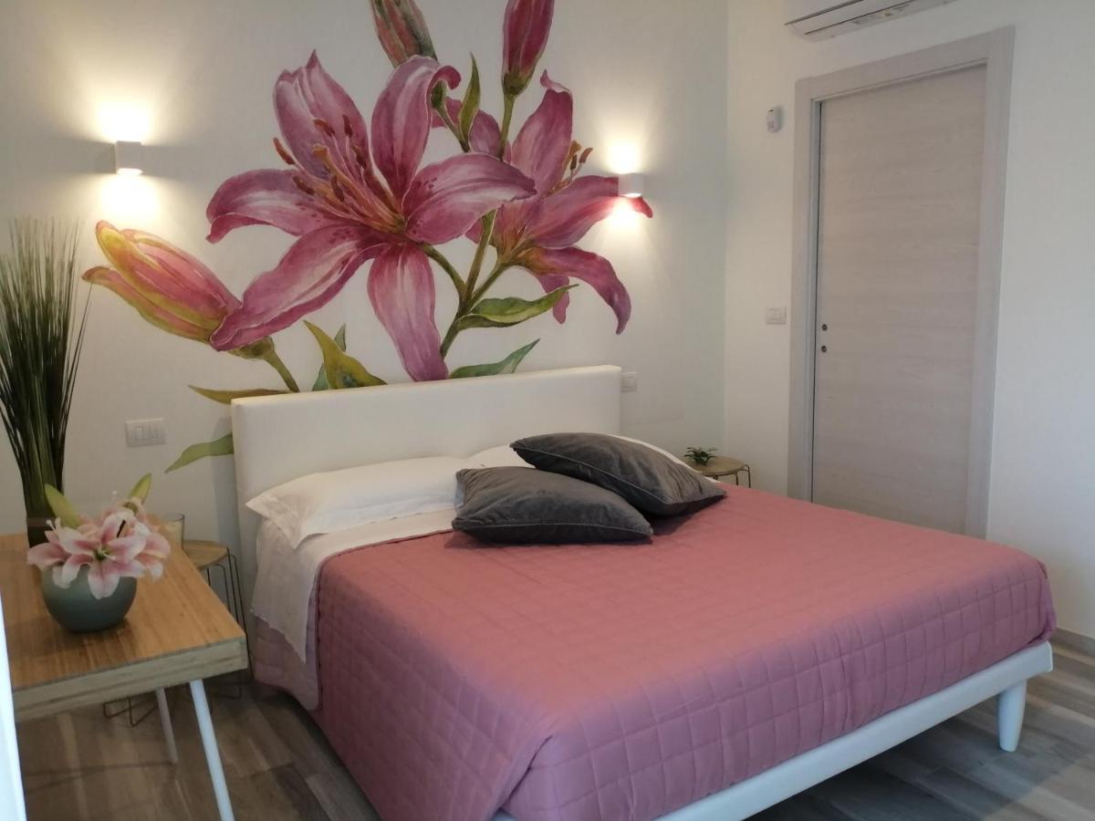 My Monopoli - Casa Dei Fiori "Magnolia" Cala Paradiso ภายนอก รูปภาพ